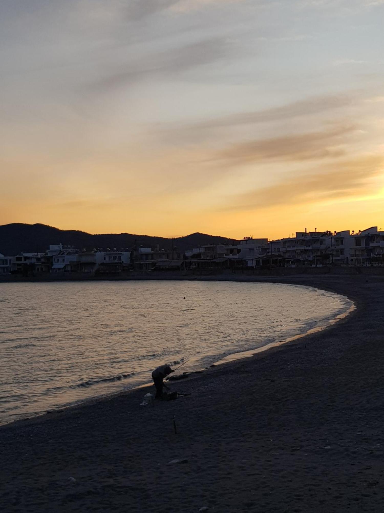 Haraki Mare Studios Beach Front Exterior photo