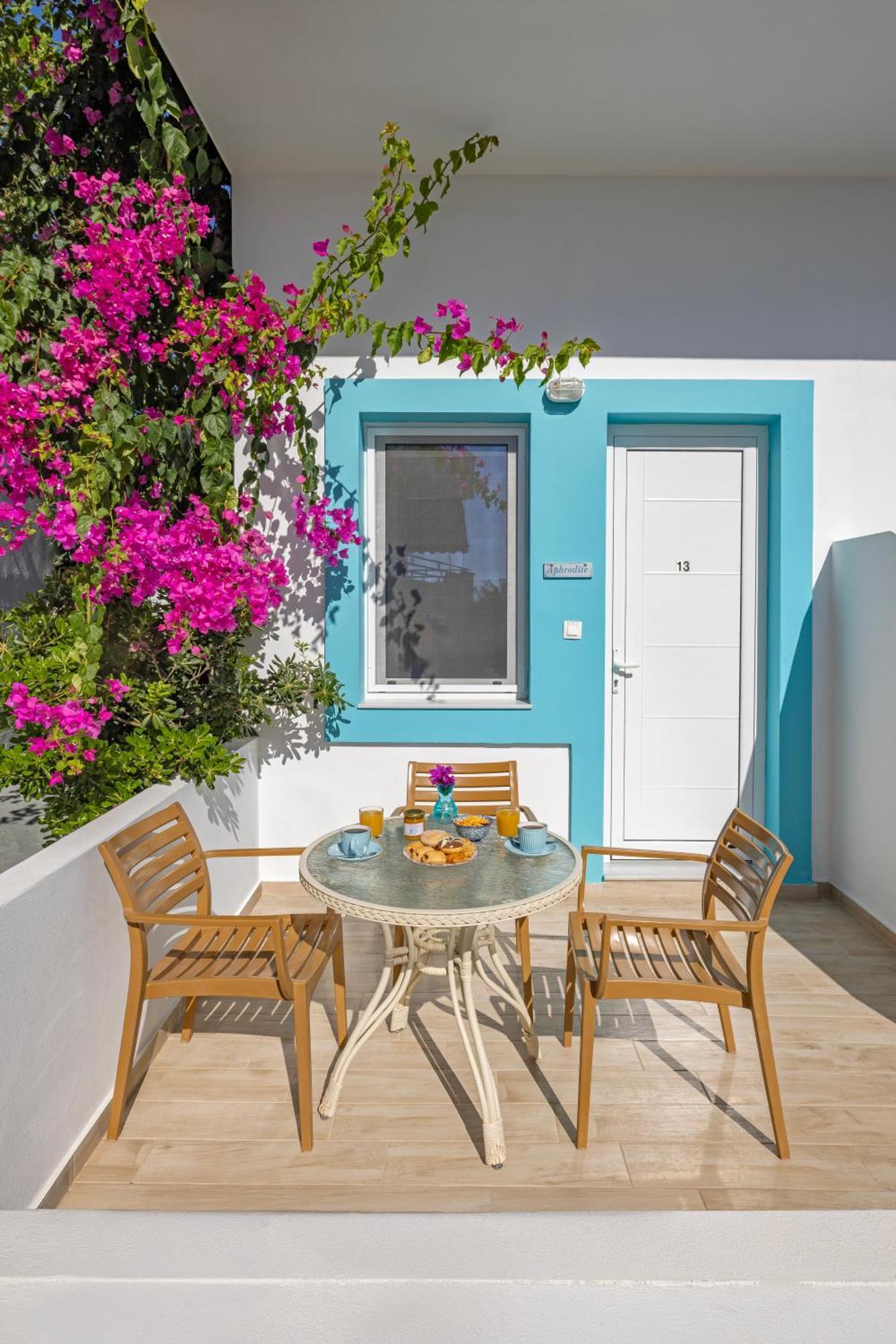 Haraki Mare Studios Beach Front Exterior photo